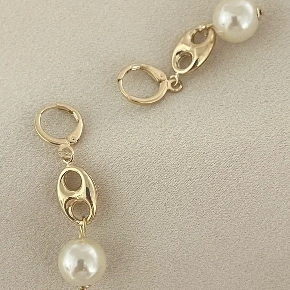 18k Gold Filled Puff Mariner Pearl Earrings - Picture 2 of 8